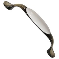 Maner cu ornament ceramic simplu Maner cu ornament ceramic simplu